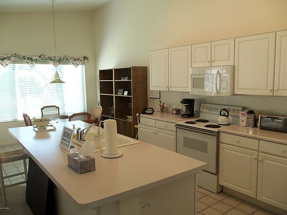3rd image of 3521 E Kerry Ln