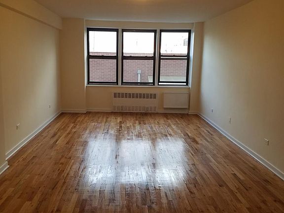 3rd image of 2255 Benson Ave APT 4K