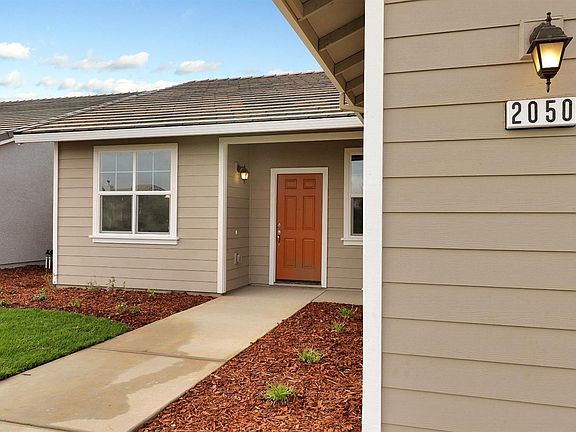 4th image of 2050 River Rock Dr