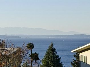 13666 18th Ave SW, Burien, WA 98166