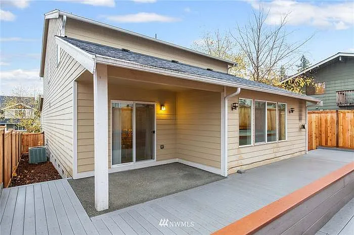14707 SE 189th Pl — Photo 2