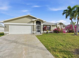 3623 SW 6th Pl, Cape Coral, FL 33914