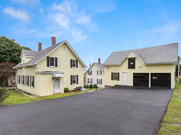 42 Franklin St, Peabody, MA 01960