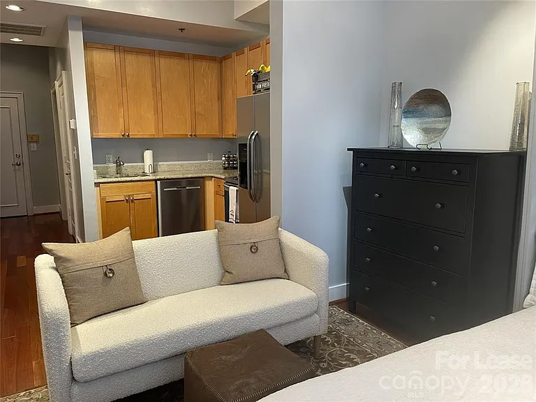 115 E Park Ave #207 — Photo 3