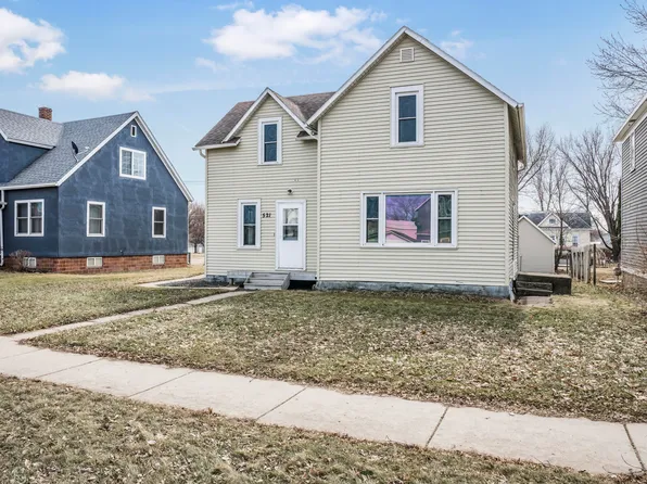 521 Main St E, Sleepy Eye, MN 56085