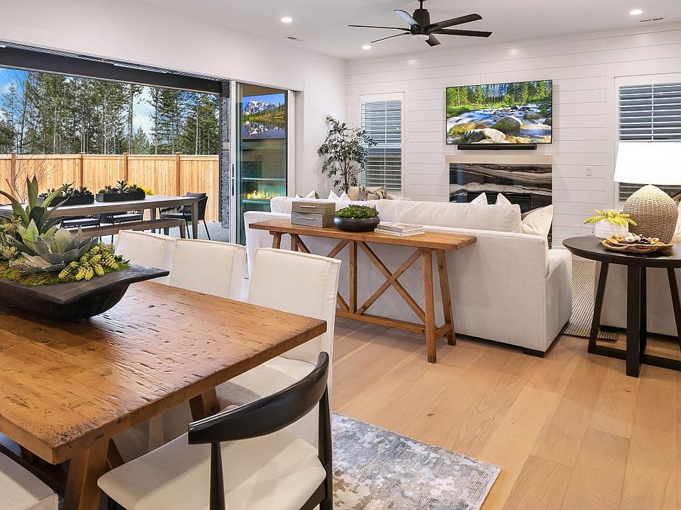 Corvus Plan, Regency at Ten Trails Solstice Collection, Black Diamond