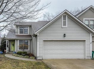 9026 W 121st Ter, Overland Park, KS 66213
