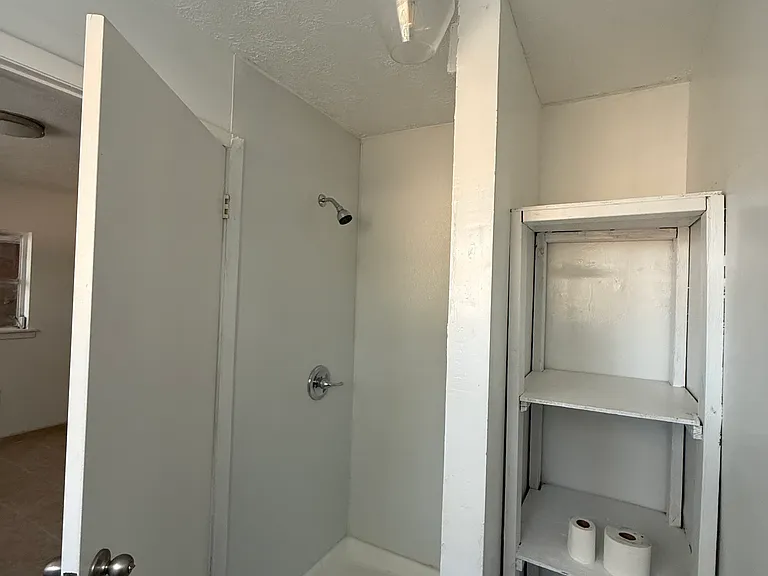 5074 Mapletree Ln — Photo 2