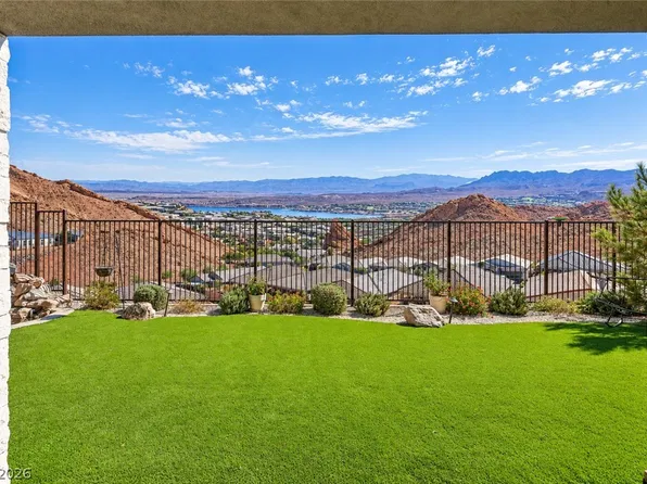 48 Tatahatso Point St, Henderson, NV 89011