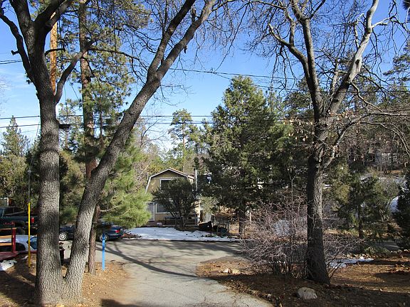 4th image of 752 Moreno Ln