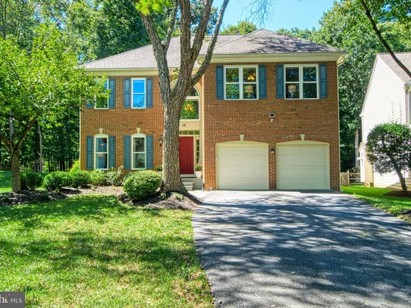 14 Stratford Garden Ct, Silver Spring, MD 20904