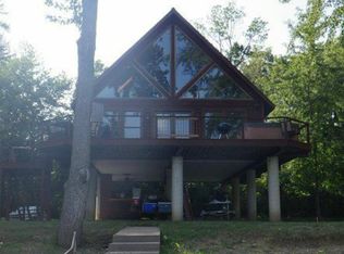 133 Oconnell Beach Rd, Burlington, IA 52601