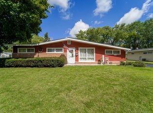 317 John St, North Aurora, IL