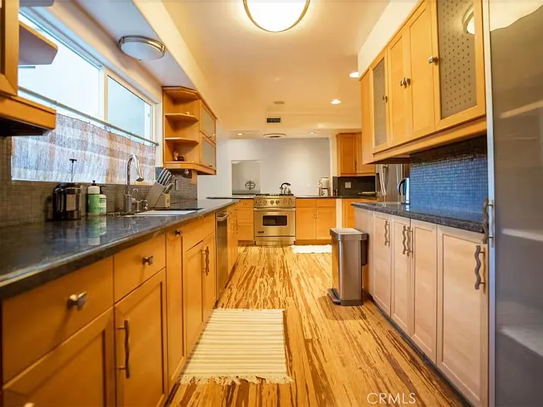 24361 Mulholland Hwy — Photo 13