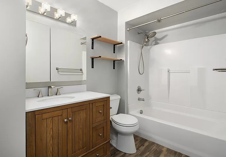8839 166th Ave NE #C101 — Photo 5