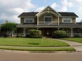 603 Champions Row, Victoria, TX 77904