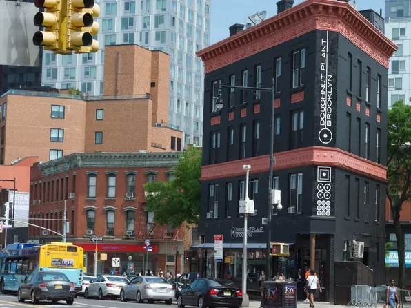 49 Saint Marks Avenue image 17 of 21