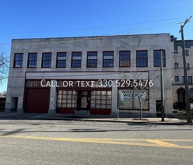 2404 Prospect Ave — Photo 20