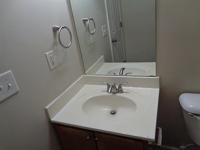 840 James Ridge Dr — Photo 15