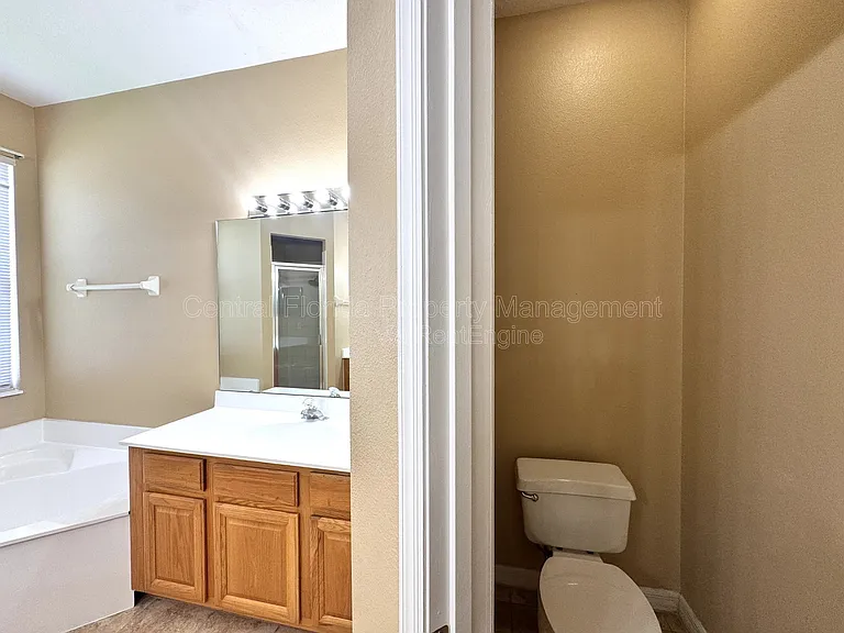 10118 Shortwood Ln — Photo 23