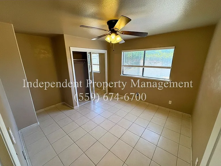 120 Prince Ln — Photo 8