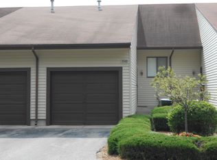 3500 Golfside Dr, Hudsonville, MI 49426