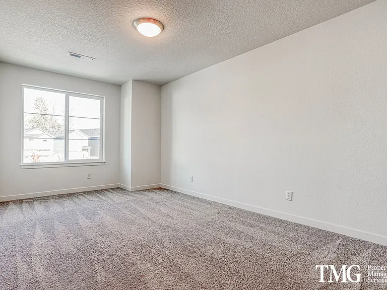 6853 N Montgomery Cir — Photo 21