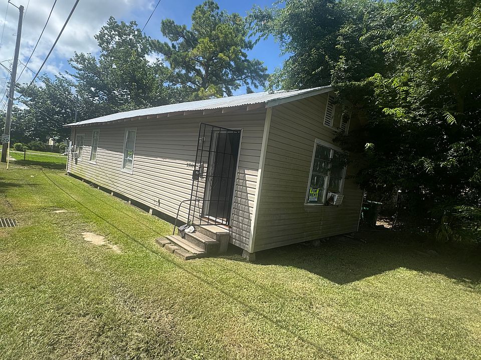 1st image of 23904 Taylor St