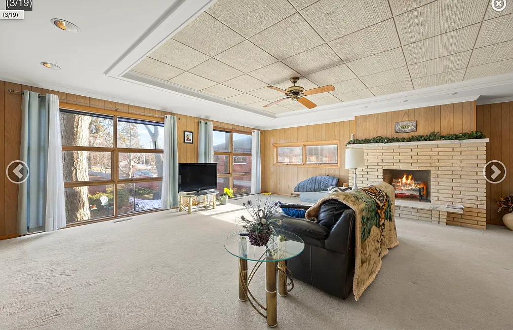 3 bed, 1279 sqft, $2,800 — Photo 1