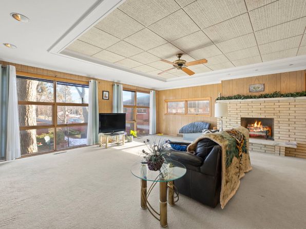 25 S Euclid Ave, Villa Park, IL 60181 – 3-bedroom rental in Villa Park