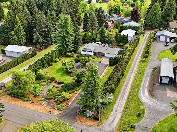 16204 SE Bel Air Dr, Damascus, OR 97089