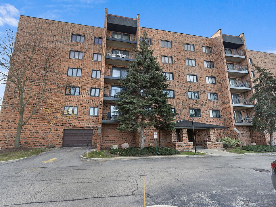 1st image of 9357 Landings Ln Unit 306