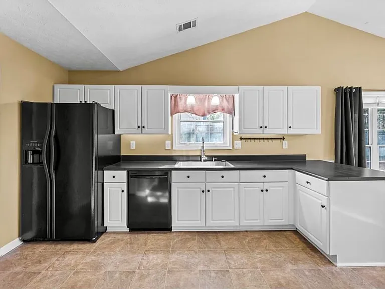 1500 Smoke Hill Dr — Photo 6