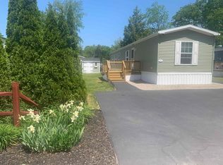 328 Sherwood Glen Rd, Somersworth, NH 03878