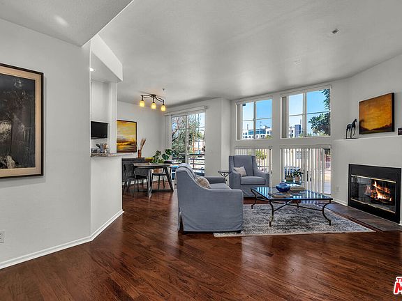 3rd image of 3613 Glendon Ave APT 101