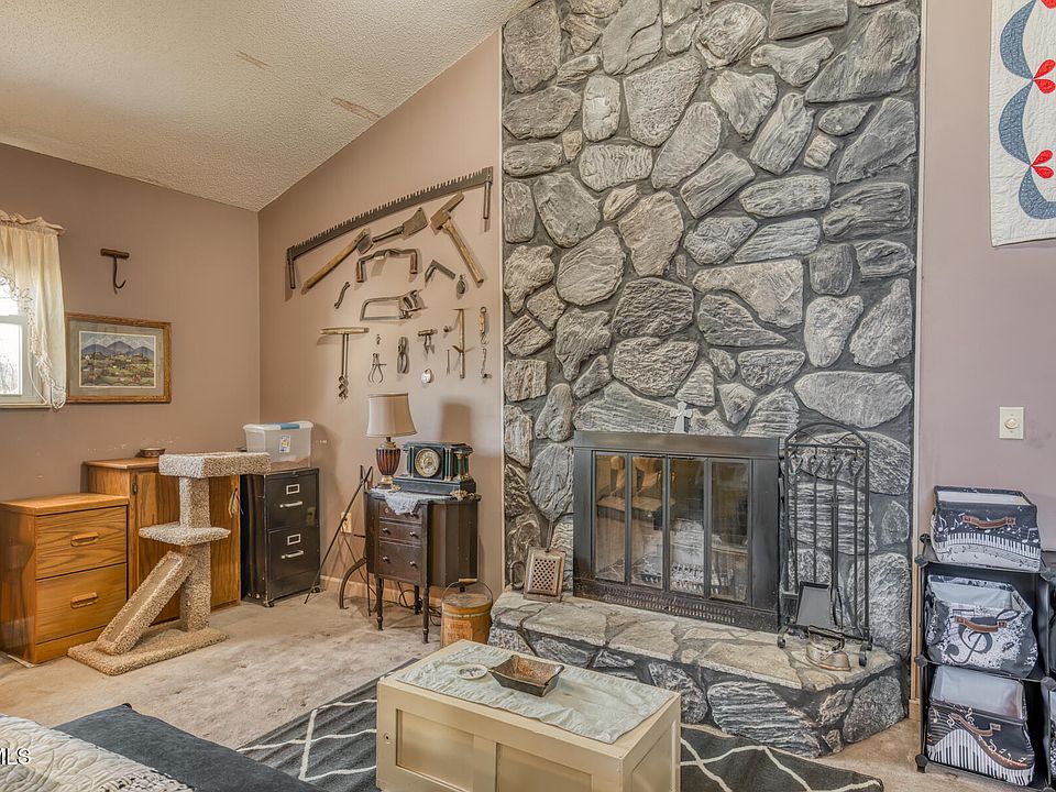 7th image of this home