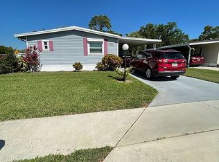 562 Charlemagne Blvd, Naples, FL 34112