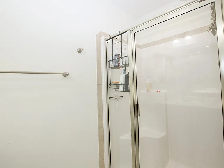 5415 Nessee St — Photo 40