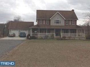 237 Barnsboro Rd, Sewell, NJ 08080