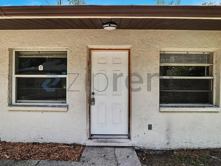 8117 N Mulberry St #B — Photo 3