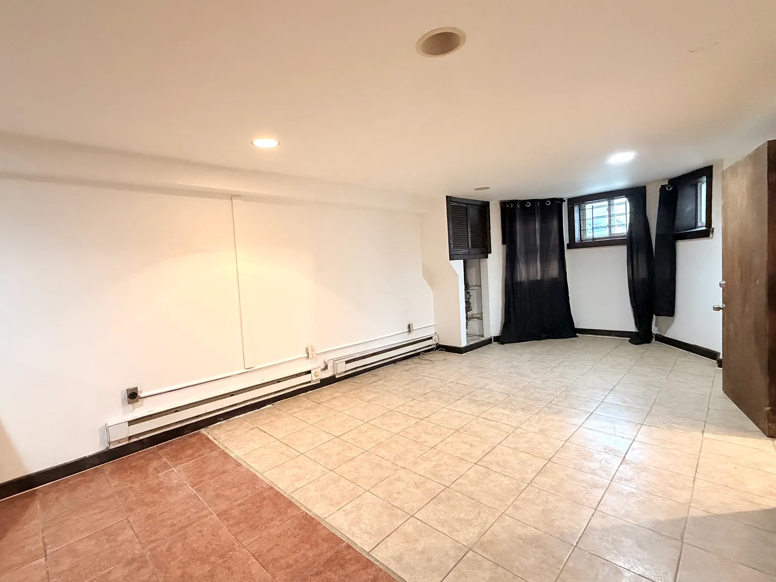 Studio, 650 sqft, $1,590 — Photo 4