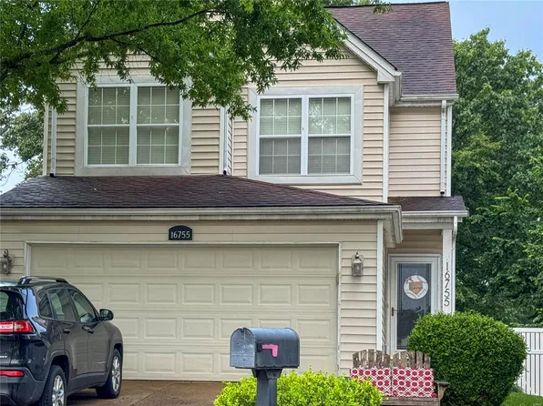 16755 Hickory Meadows Ct, Ballwin, MO 63011