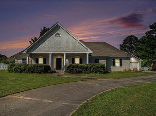 950 Sundew Dr SE, Conyers, GA 30013