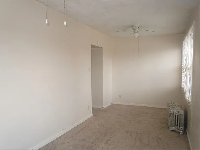 108 S Clinton St — Photo 10
