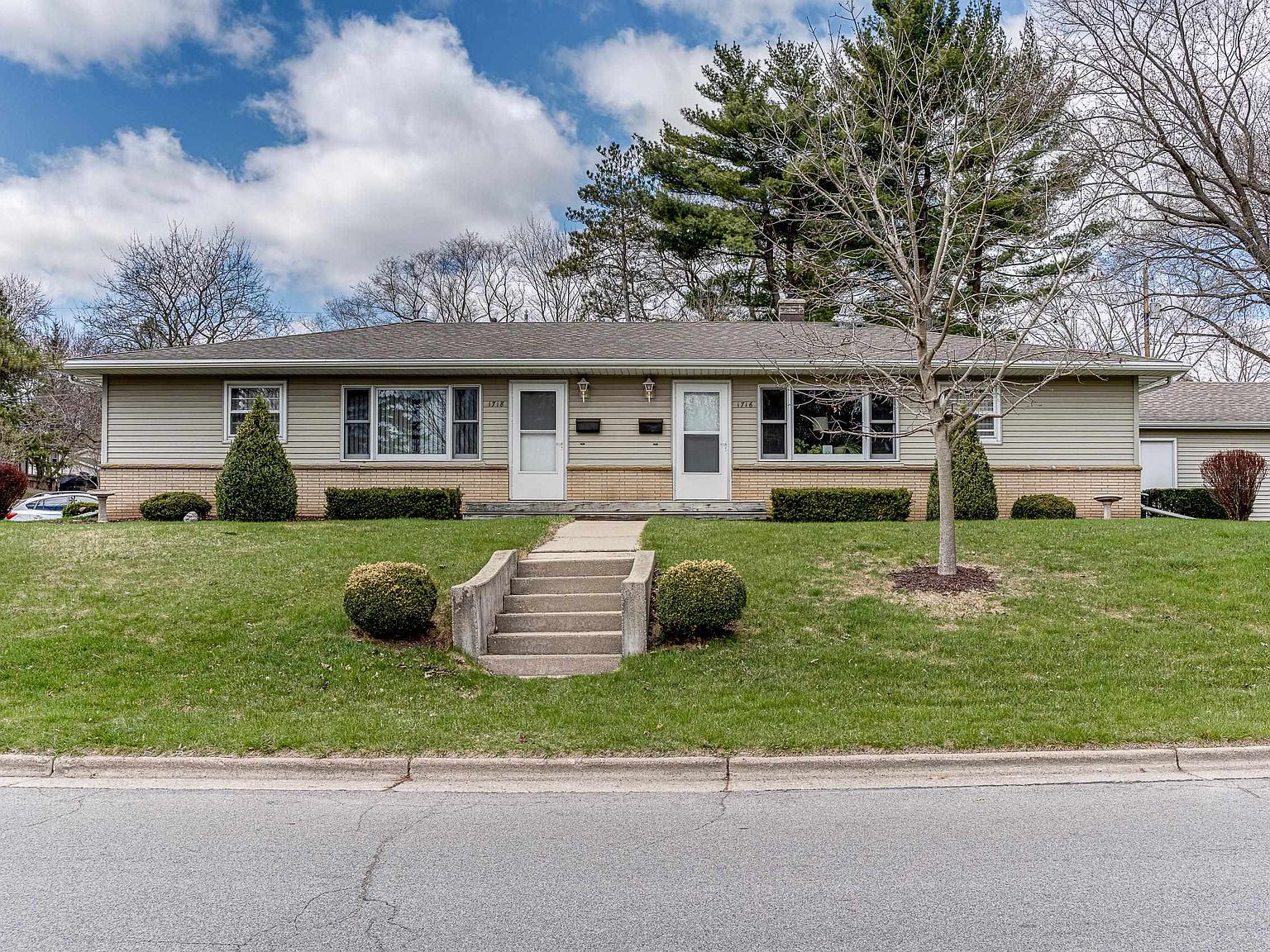 1716-1718 Ellen Ave, Madison, WI 53716 | Zillow