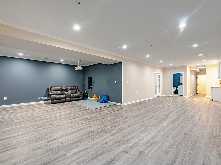3053 Mahican Cir — Photo 24