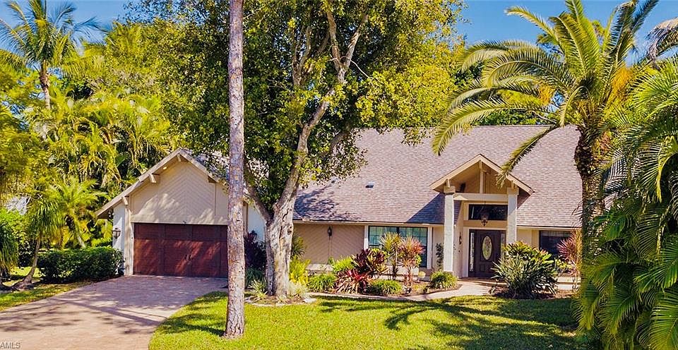 1st image of 15837 Gleneagle Ct