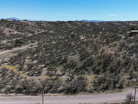 4th image of 561 Mulberry Ct #80