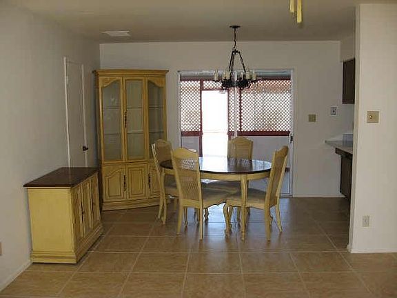 Eat in Living Room