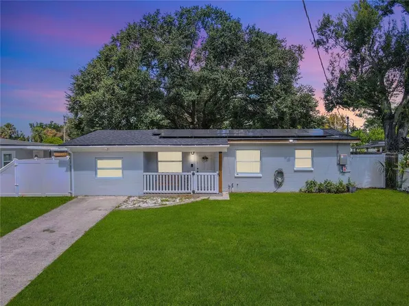 4210 E Sandalwood Cir S, Tampa, FL 33617